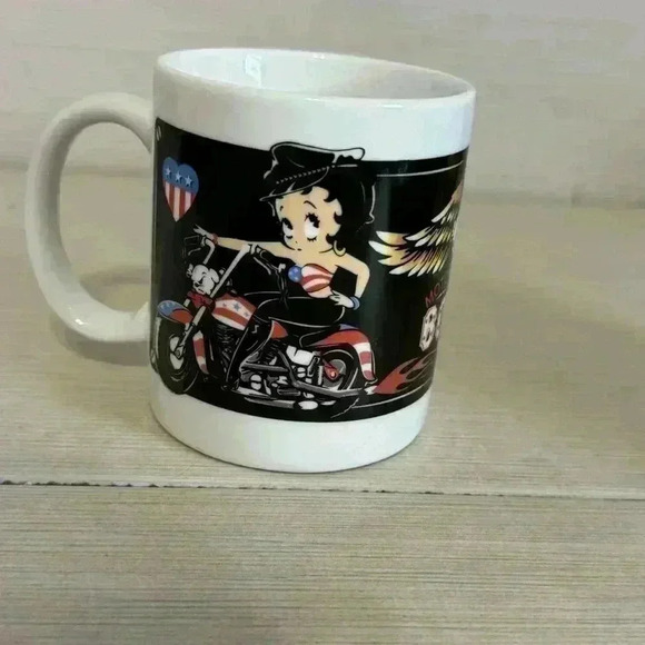 Vintage Motorcycles by Betty Boop Coffee Mug Cup 1998 - Picture 3 of 5